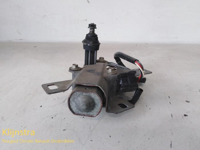 Rear Wiper Motor Peugeot 106 I 1.1 I Xn,xr,xt - 99004502 Valeo