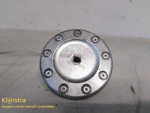 Used Fuel cap Peugeot 206 (2A/C/H/J/S) 1.6 16V Price on request offered by Fa. Klijnstra & Zn. VOF