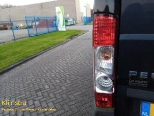 Używane Tylne swiatlo pozycyjne lewe Peugeot Boxer (U9) 2.2 HDi 150 Cena na żądanie oferowane przez Fa. Klijnstra & Zn. VOF