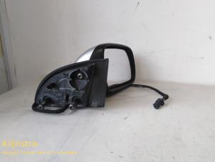Used Wing mirror, right Peugeot 307 SW (3H) 1.6 HDiF 110 16V Price € 40,00 Margin scheme offered by Fa. Klijnstra & Zn. VOF