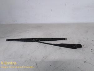 Used Rear wiper arm Citroen Saxo 1.6 VTR Price on request offered by Fa. Klijnstra & Zn. VOF