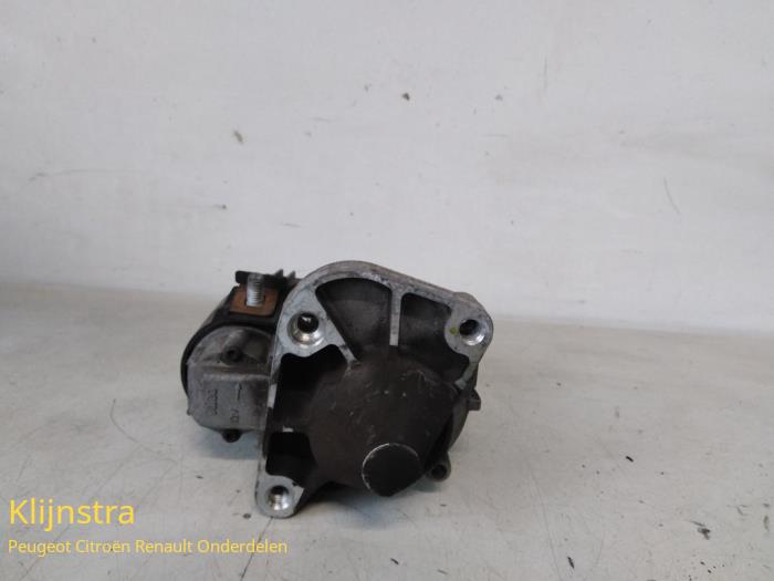 Gebrauchte Anlasser Renault Laguna I (B56) 1.6 16V Preis auf Anfrage angeboten von Fa. Klijnstra & Zn. VOF