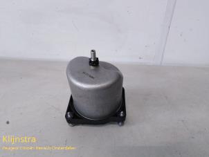 Used Fuel filter Peugeot 2008 (CU) Price on request offered by Fa. Klijnstra & Zn. VOF