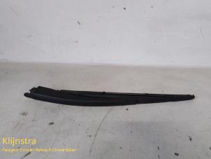 Used Rear wiper arm Peugeot 307 Price on request offered by Fa. Klijnstra & Zn. VOF