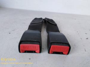 Used Rear seatbelt buckle, right Peugeot 205 Price on request offered by Fa. Klijnstra & Zn. VOF