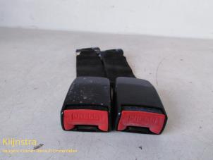 Used Rear seatbelt buckle, left Citroen Saxo 1.6 VTS Price on request offered by Fa. Klijnstra & Zn. VOF