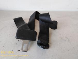 Used Rear seatbelt, centre Peugeot 206 (2A/C/H/J/S) 1.1 XN,XR Price on request offered by Fa. Klijnstra & Zn. VOF