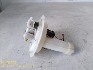 Used Electric fuel pump Peugeot 807 2.0 HDi 16V FAP Price on request offered by Fa. Klijnstra & Zn. VOF