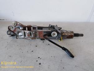 Used Steering column housing Peugeot 807 2.0 HDi 16V FAP Price on request offered by Fa. Klijnstra & Zn. VOF