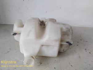 Used Front windscreen washer reservoir Peugeot 807 2.0 HDi 16V FAP Price on request offered by Fa. Klijnstra & Zn. VOF