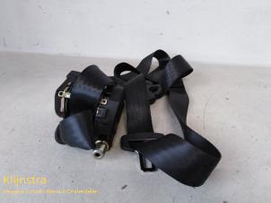 Used Front seatbelt, centre Peugeot Boxer (230P) 2.5TD 12V Combi Price on request offered by Fa. Klijnstra & Zn. VOF