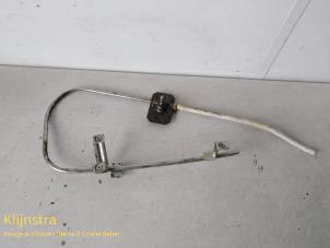 Used Rear window mechanism 2-door, right Peugeot 205 CJ,CT,CTi (741B/20D) 1.4 CT Price on request offered by Fa. Klijnstra & Zn. VOF
