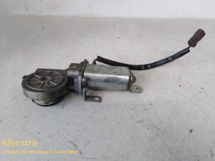 Used Rear window mechanism 2-door, right Peugeot 306 (7D) 1.8 Price on request offered by Fa. Klijnstra & Zn. VOF