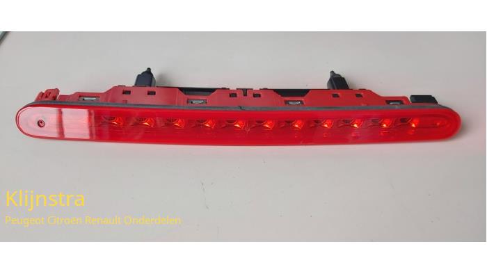 Car Third Brake Lights For Peugeot 3008 II C4 For Picasso II Red Lens High Level Third Stop Brake Light Trailer Indicator Light Stop Light Brake Light