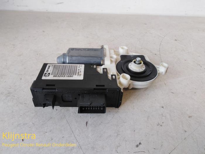 Usados Motor de ventanilla de puerta Citroen C5 I Berline (DC) 2.0 HDi 110 Precio de solicitud ofrecido por Fa. Klijnstra & Zn. VOF