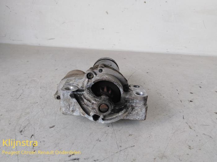 Used Starter Peugeot 406 Price on request offered by Fa. Klijnstra & Zn. VOF