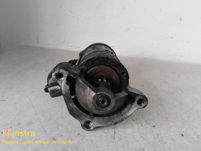 Used Starter Citroen C5 I Break (DE) 2.2 HDi 16V FAP Price on request offered by Fa. Klijnstra & Zn. VOF