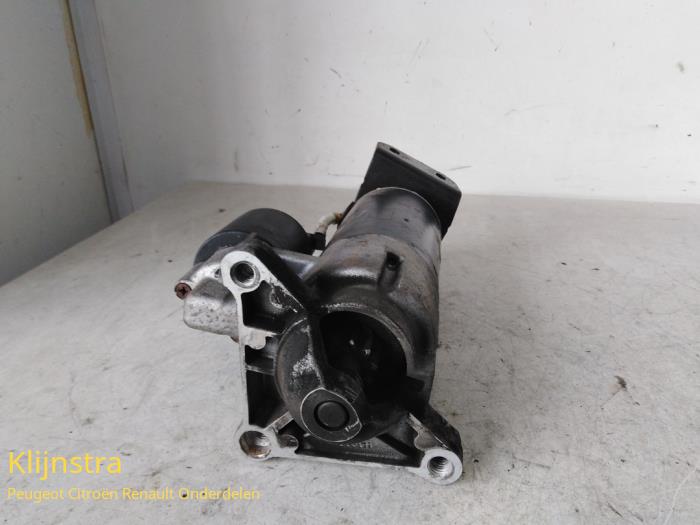 Used Starter Peugeot 306 (7A/C/S) 2.0 GTI 16V Price on request offered by Fa. Klijnstra & Zn. VOF