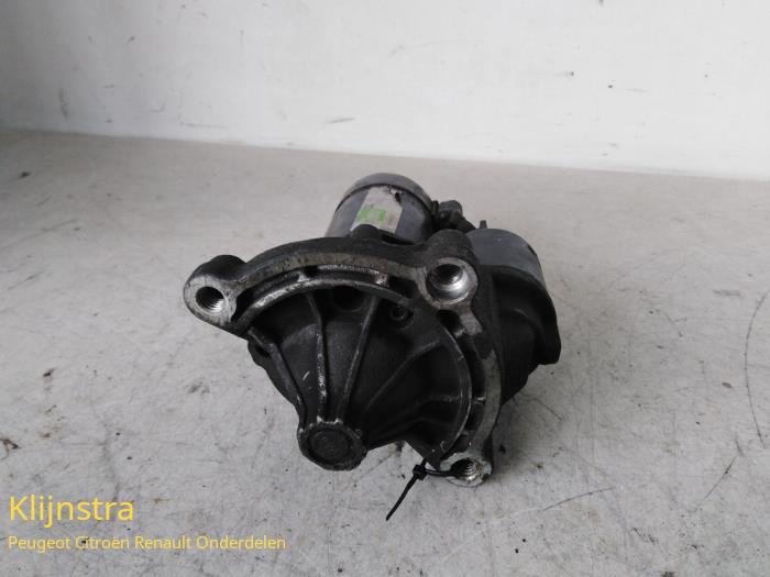 Used Starter Peugeot 306 (7D) 2.0 Price on request offered by Fa. Klijnstra & Zn. VOF