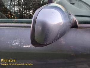 Used Wing mirror, right Peugeot 307 (3A/C/D) 1.6 HDi 16V Price € 40,00 Margin scheme offered by Fa. Klijnstra & Zn. VOF
