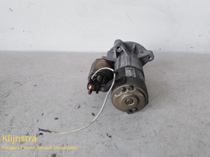 Used Starter Peugeot 307 CC (3B) 2.0 16V Price on request offered by Fa. Klijnstra & Zn. VOF