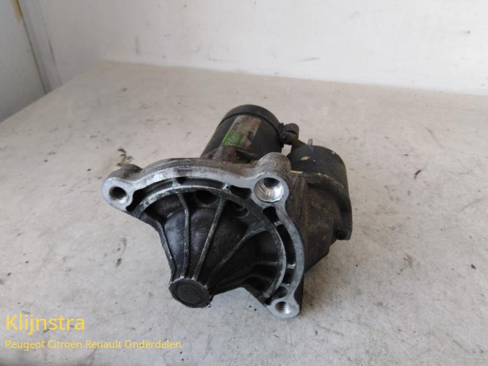 Used Starter Peugeot 406 (8B) 1.6 SL Price on request offered by Fa. Klijnstra & Zn. VOF