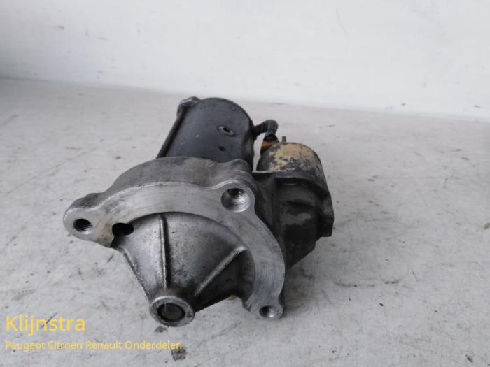 Anlasser van een Peugeot 607 (9D/U) 2.2 HDi 16V FAP 2001
