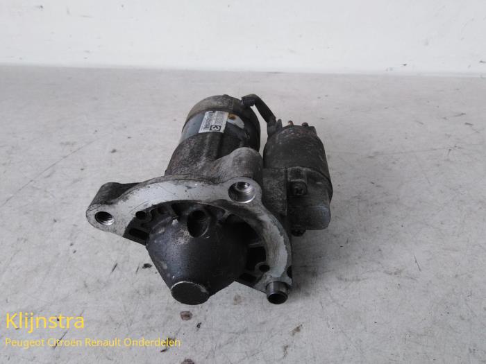 Begagnade Startmotor Peugeot 406 Pris på förfrågan erbjuds av Fa. Klijnstra & Zn. VOF