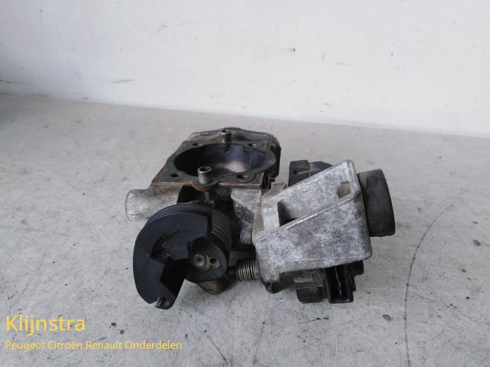 Usagé Boitier papillon Peugeot 106 I 1.0i Prix sur demande proposé par Fa. Klijnstra & Zn. VOF
