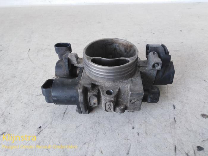 Gebrauchte Drosselklappengehäuse Peugeot 206 (2A/C/H/J/S) 1.4 XR,XS,XT,Gentry Preis € 70,00 Margenregelung angeboten von Fa. Klijnstra & Zn. VOF