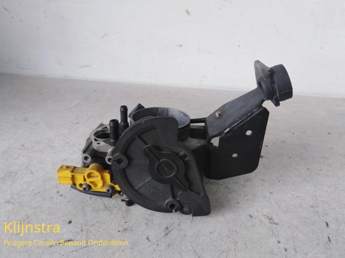 Gebrauchte Drosselklappengehäuse Peugeot 306 (7A/C/S) 2.0 XSi,ST Preis auf Anfrage angeboten von Fa. Klijnstra & Zn. VOF