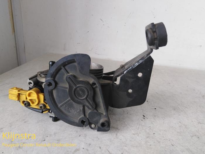 Gebrauchte Drosselklappengehäuse Peugeot 306 (7A/C/S) 2.0 XSi,ST Preis auf Anfrage angeboten von Fa. Klijnstra & Zn. VOF