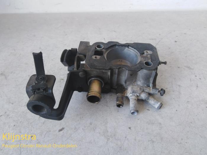 Usagé Boitier papillon Peugeot 605 (6B) 2.0 SL,SLi Prix sur demande proposé par Fa. Klijnstra & Zn. VOF