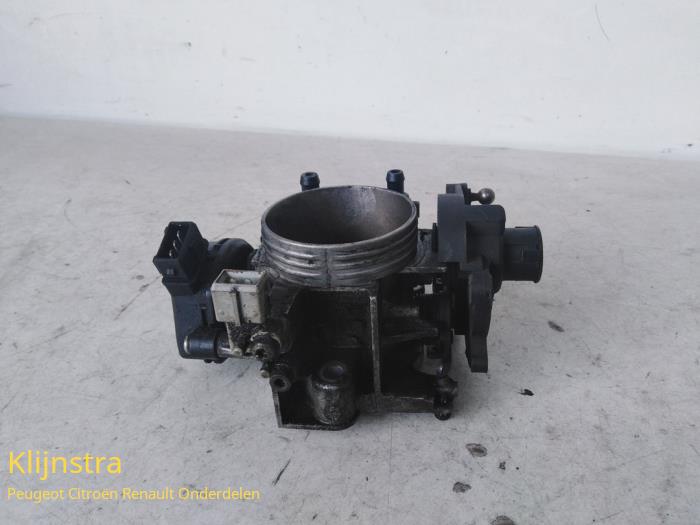 Używane Przepustnica Peugeot 405 I Break (15E) 1.6 GRi,SRi Kat. Cena na żądanie oferowane przez Fa. Klijnstra & Zn. VOF