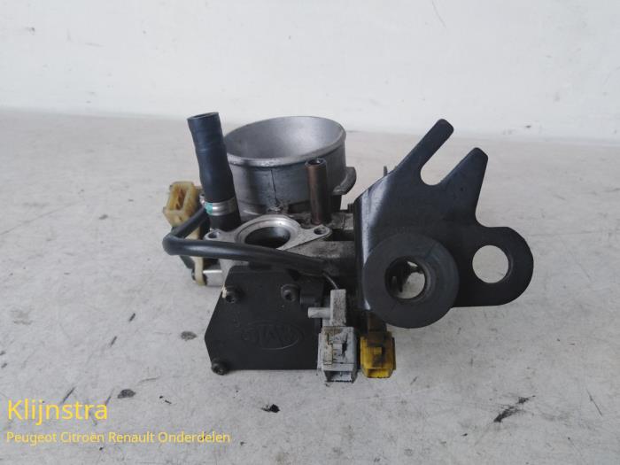Gebrauchte Drosselklappengehäuse Peugeot 405 II Break (4E) 1.8 GRi,SRi Preis auf Anfrage angeboten von Fa. Klijnstra & Zn. VOF