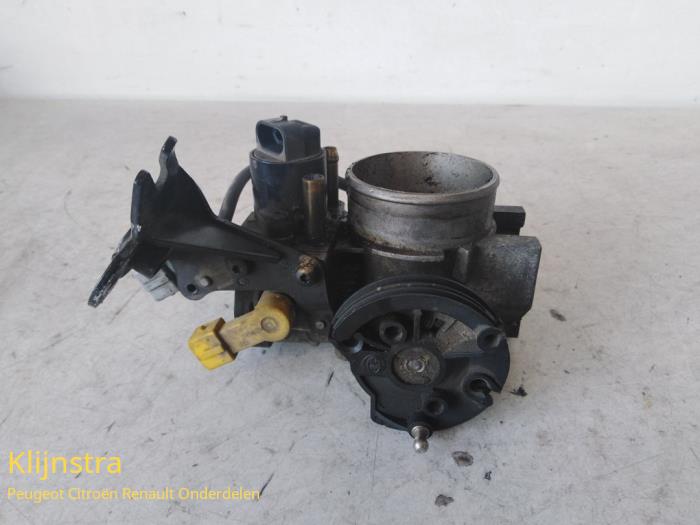 Usagé Boitier papillon Citroen Xantia Break (X2) 2.0i 16V Prix sur demande proposé par Fa. Klijnstra & Zn. VOF