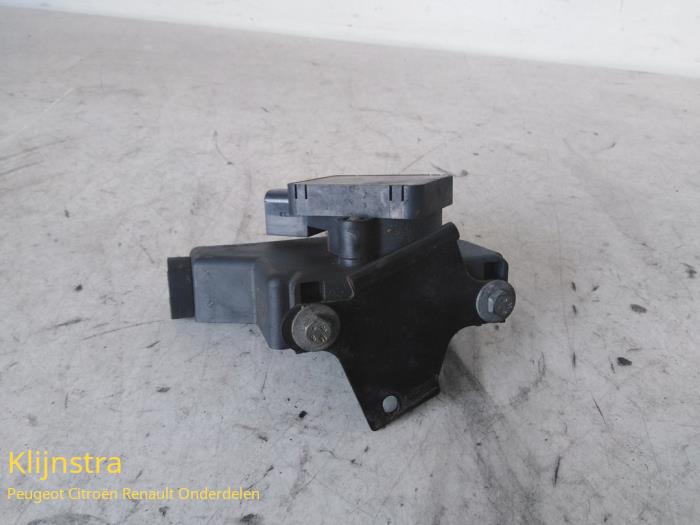 Gebrauchte Gasventil Positionssensor Peugeot 406 Break (8E/F) 2.0 HDi 110 Preis auf Anfrage angeboten von Fa. Klijnstra & Zn. VOF