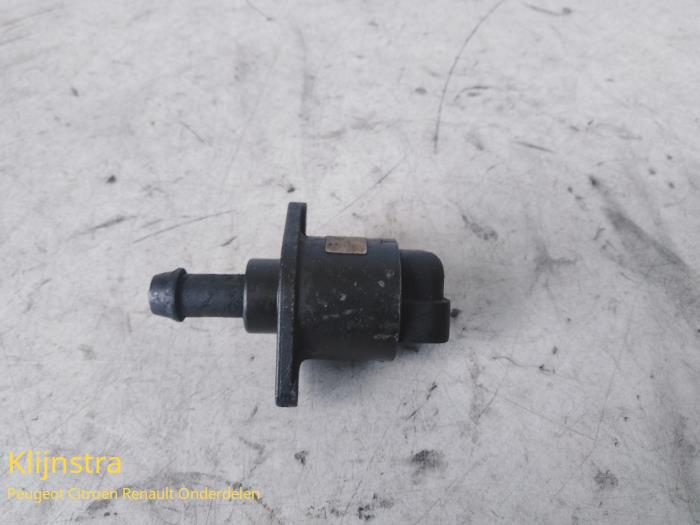 Pare-buffle avant avec barre transerversale - Toyota Hilux (2005 - 2011 - 2015) - - online shop