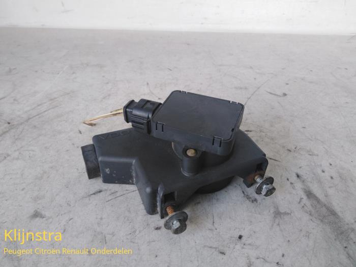 Gebrauchte Gasventil Positionssensor Peugeot 406 Break (8E/F) 2.2 HDi 16V FAP Preis auf Anfrage angeboten von Fa. Klijnstra & Zn. VOF
