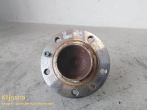 Used Rear hub Peugeot 508 (F3/FB/FH/FP) Price on request offered by Fa. Klijnstra & Zn. VOF