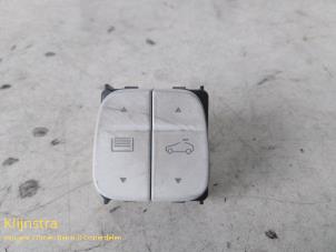 Used Sunroof switch Peugeot 508 (F3/FB/FH/FP) Price on request offered by Fa. Klijnstra & Zn. VOF