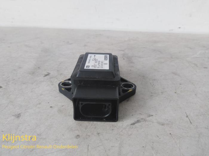Begagnade Esp Duo-sensor Peugeot 307 SW (3H) 2.0 16V Pris på förfrågan erbjuds av Fa. Klijnstra & Zn. VOF