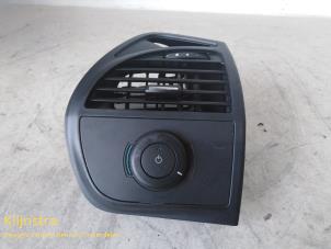 Used Heater control panel Citroen C4 Picasso (UD/UE/UF) 1.8 16V Price on request offered by Fa. Klijnstra & Zn. VOF