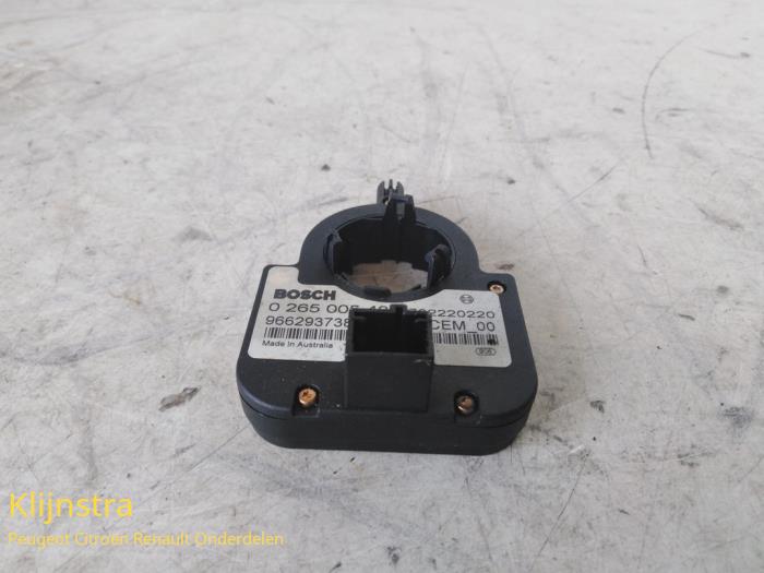 Używane Przelacznik ESP Citroen C4 Picasso (UD/UE/UF) 1.8 16V Cena na żądanie oferowane przez Fa. Klijnstra & Zn. VOF