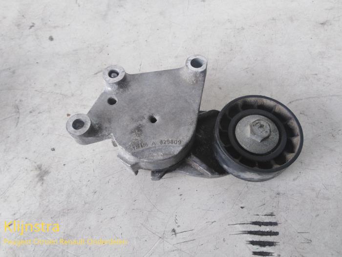 Belt tensioner multi from a Citroën C3 Picasso (SH) 1.6 HDi 16V 90 2009
