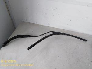 Used Front wiper arm Citroen Nemo (AA) 1.4 HDi 70 Price on request offered by Fa. Klijnstra & Zn. VOF