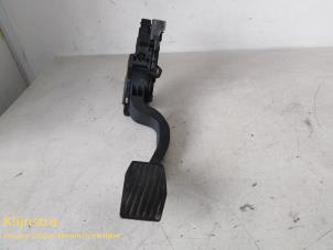 Used Accelerator pedal Citroen Nemo Price on request offered by Fa. Klijnstra & Zn. VOF