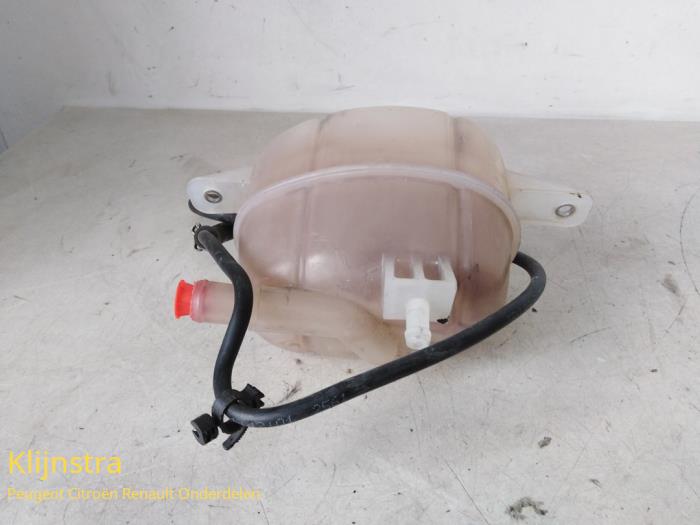 Expansion vessel from a Citroen Nemo 2010