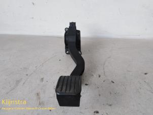 Used Accelerator pedal Peugeot 307 Break (3E) 1.6 16V Price on request offered by Fa. Klijnstra & Zn. VOF