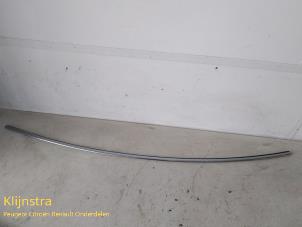 New Front bumper strip, left Peugeot 307 SW (3H) Price on request offered by Fa. Klijnstra & Zn. VOF
